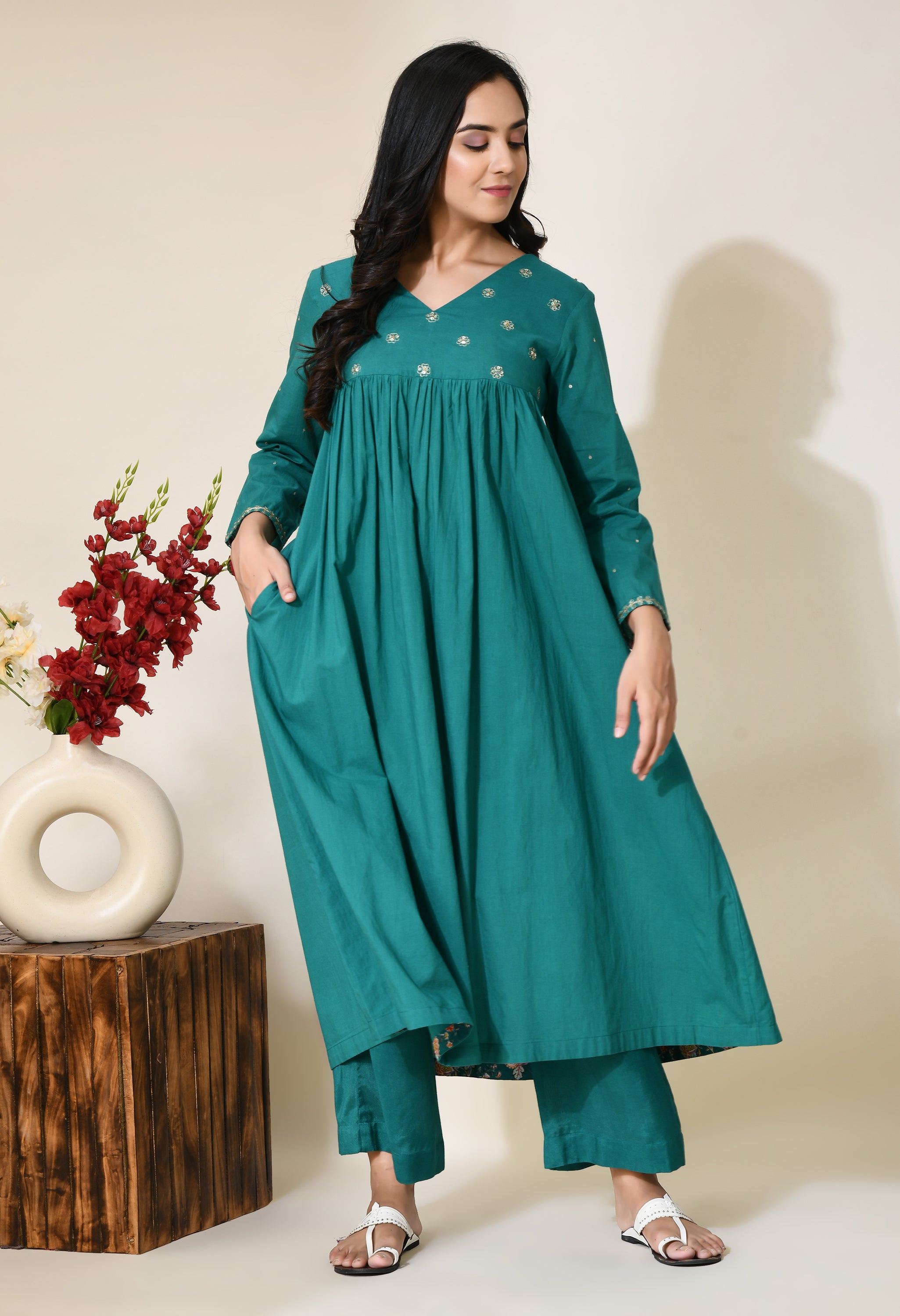 Raag Zari Aari Cotton Kurta | Raag Cotton Kurta Online